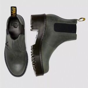 Dr Martens Rometty boots- sz 8 💚